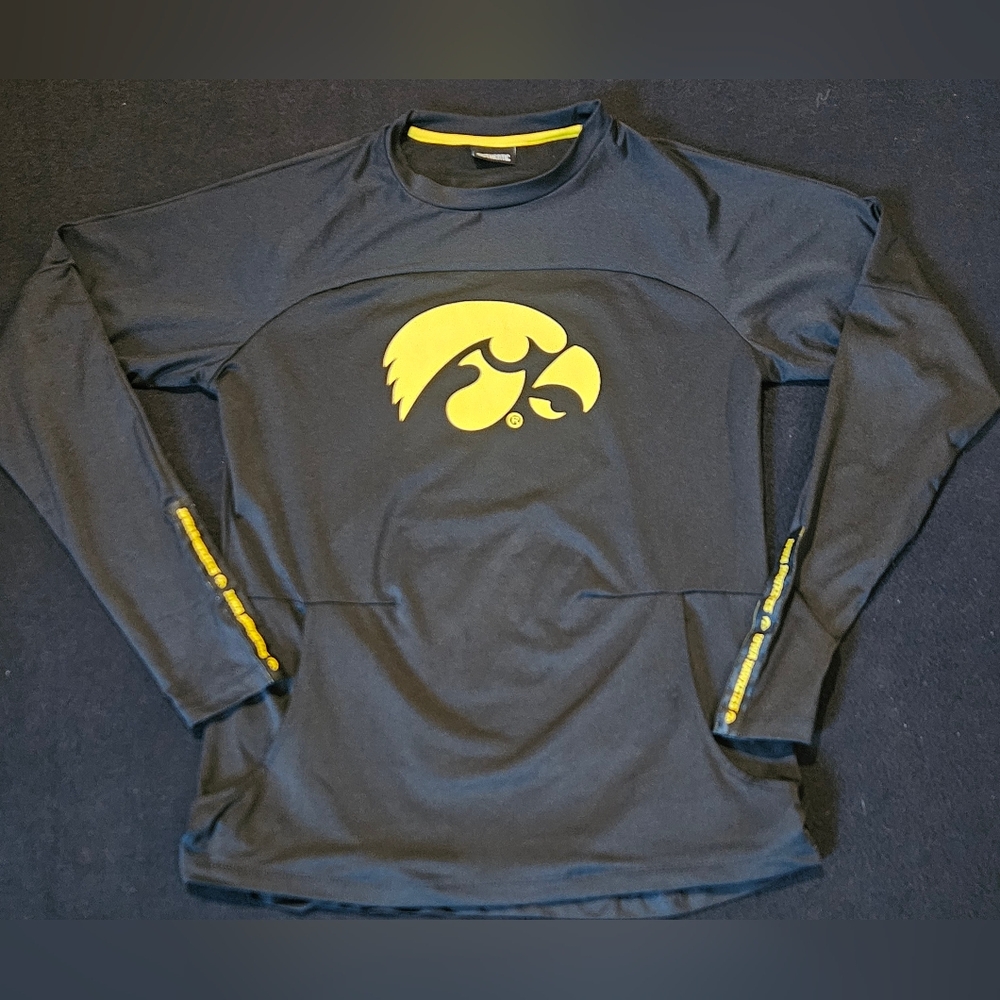 Iowa Hawkeyes Ladies Small Long Sleeve Black Yellow Sweatshirt